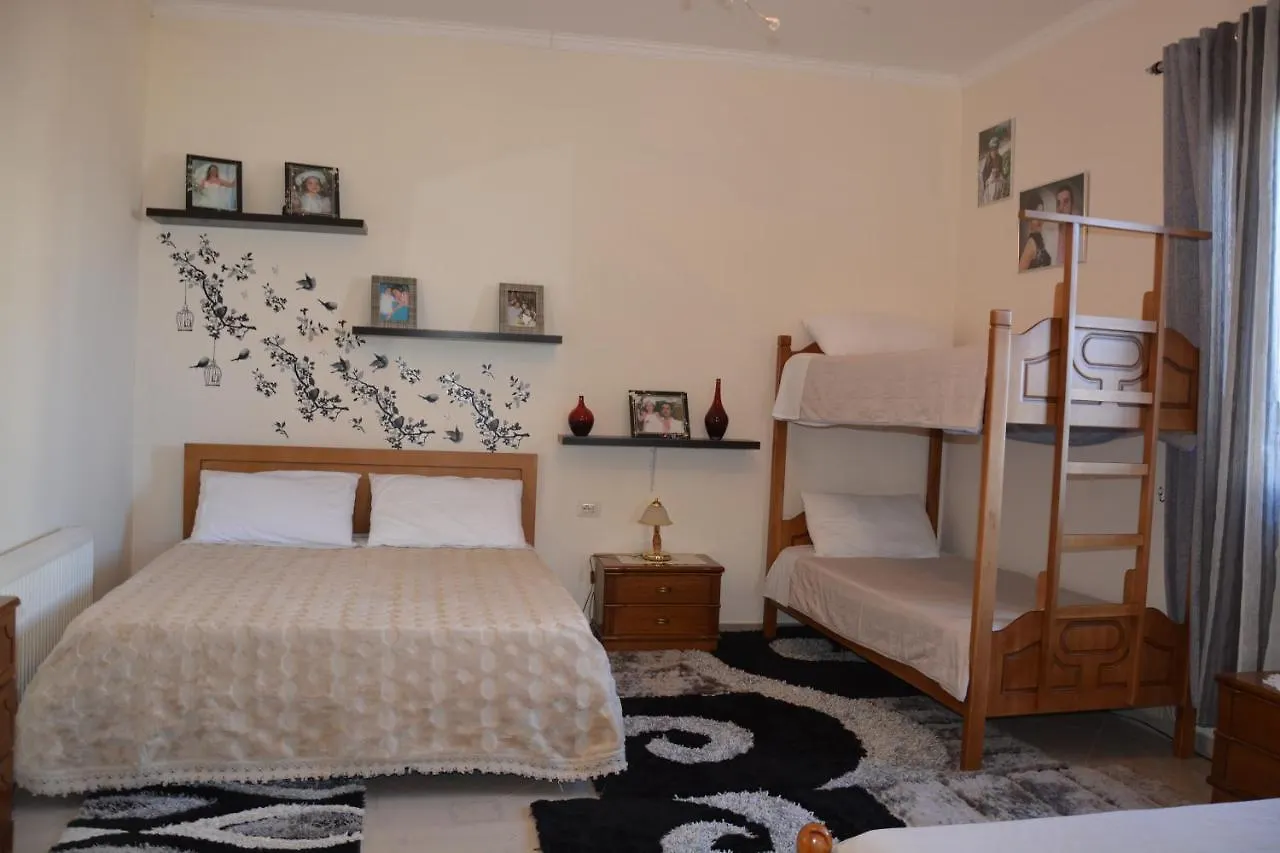 Guest House Memushi Gjirokaster Albania