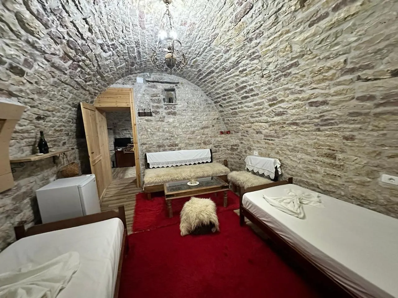 Guest House Memushi Gjirokaster 0*,