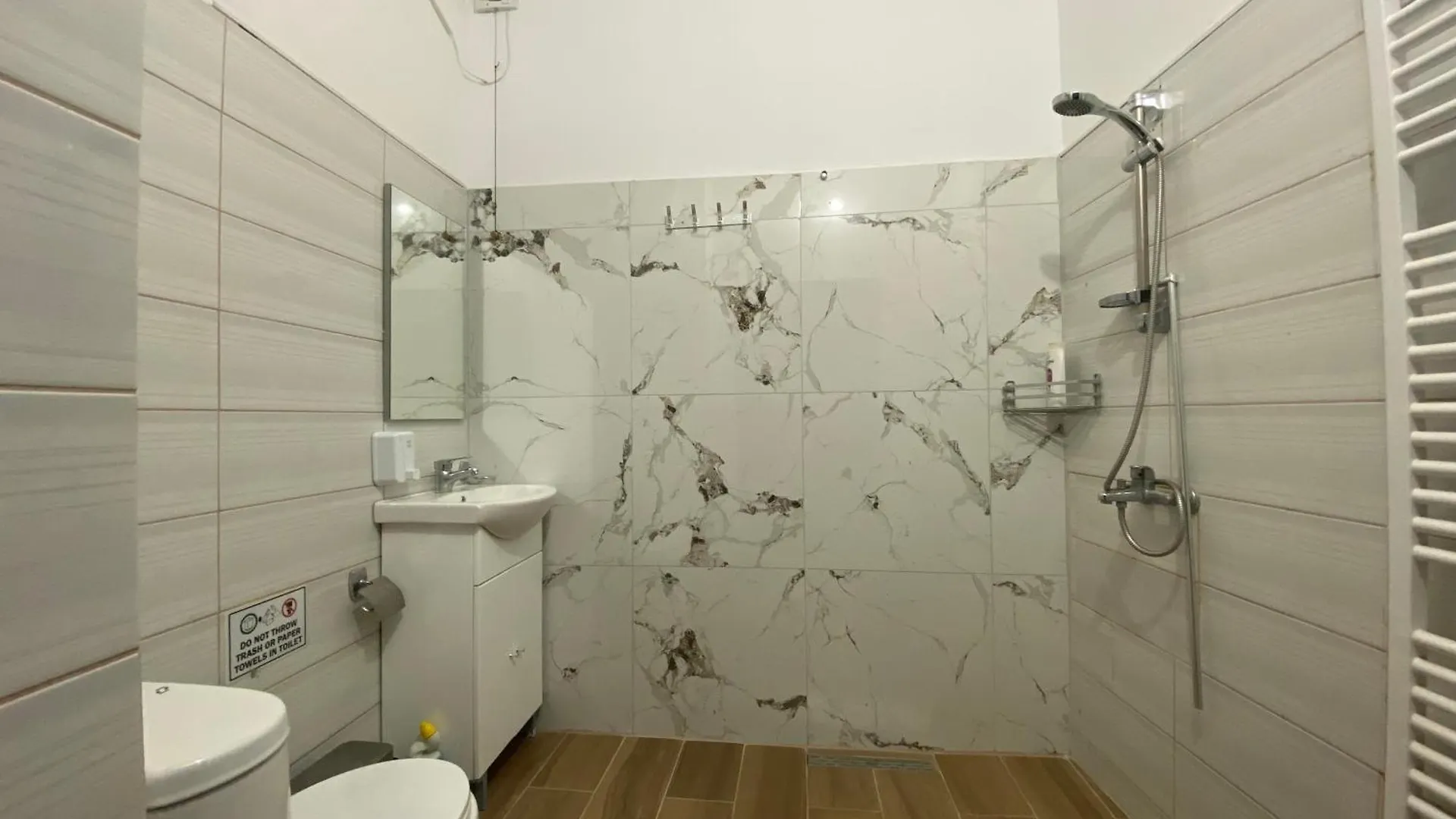 Guest House Memushi Gjirokaster 0*,  Albania