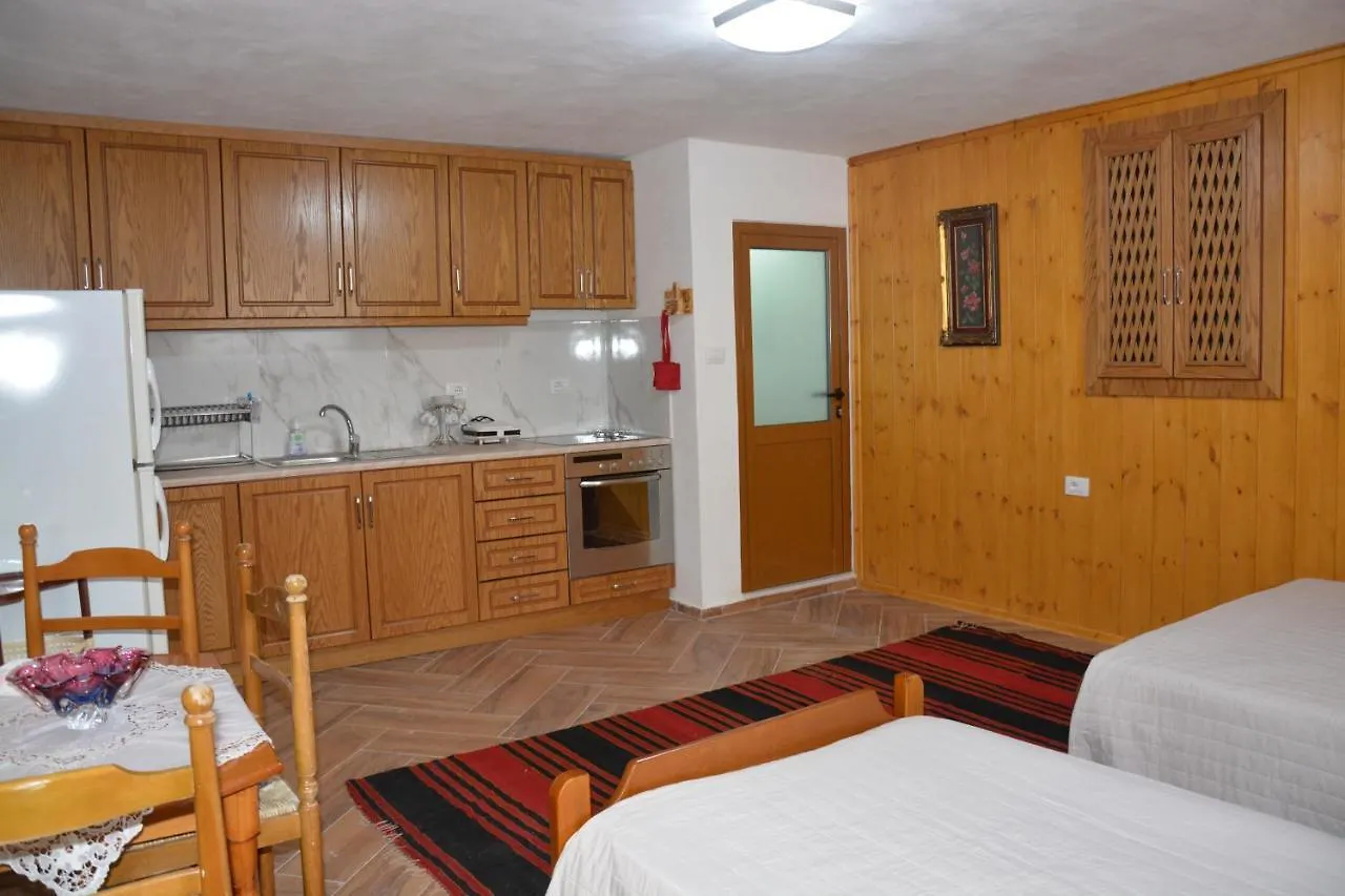 Guest House Memushi Gjirokaster Albania